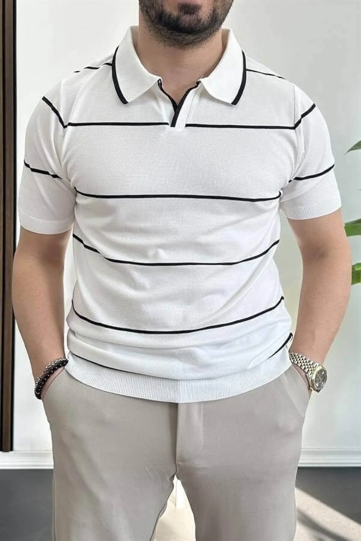 Erkek Açık Yaka Yan Çizgili Tişört Beyaz Edw259