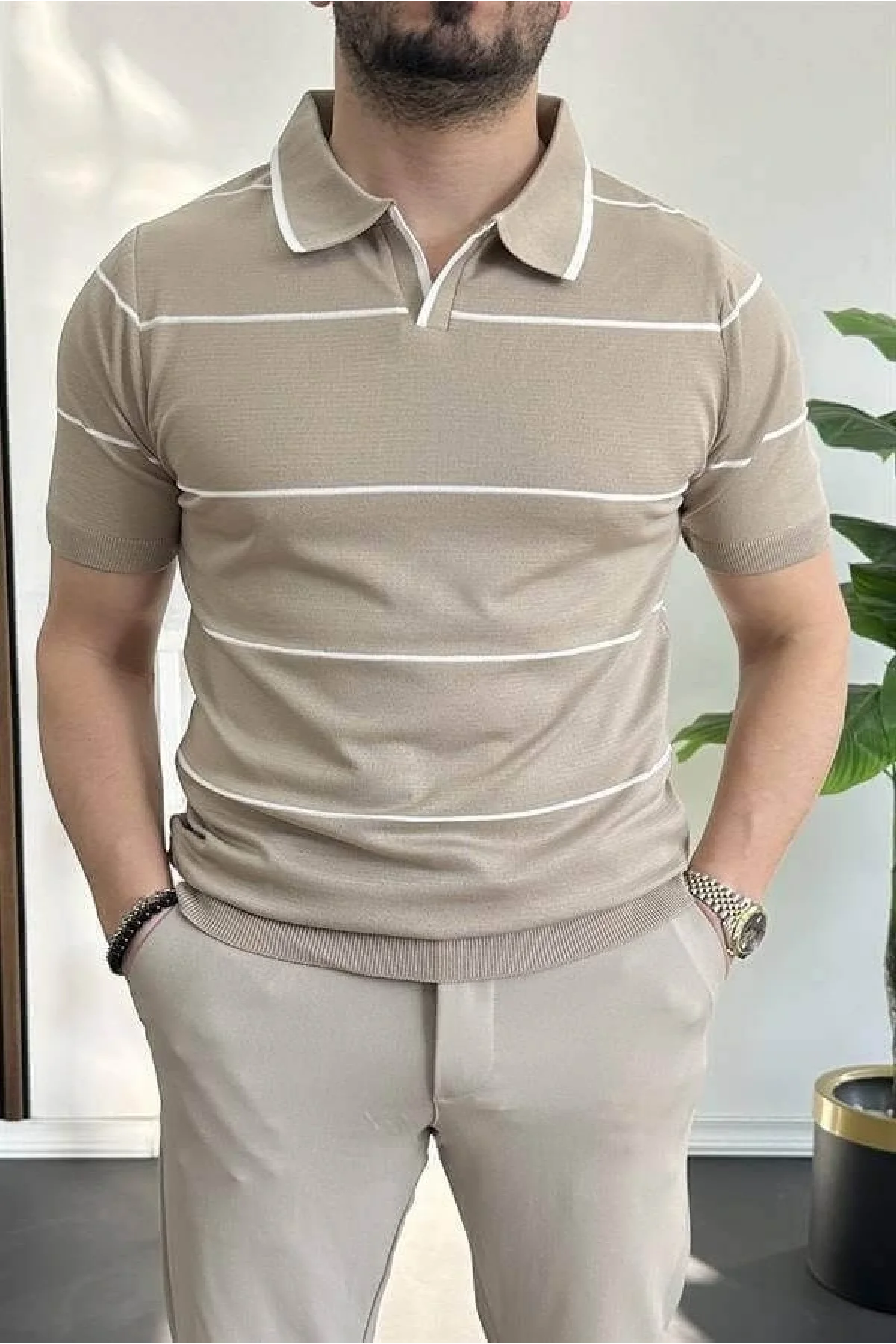 Erkek Açık Yaka Yan Çizgili Tişört Vizon Edw259