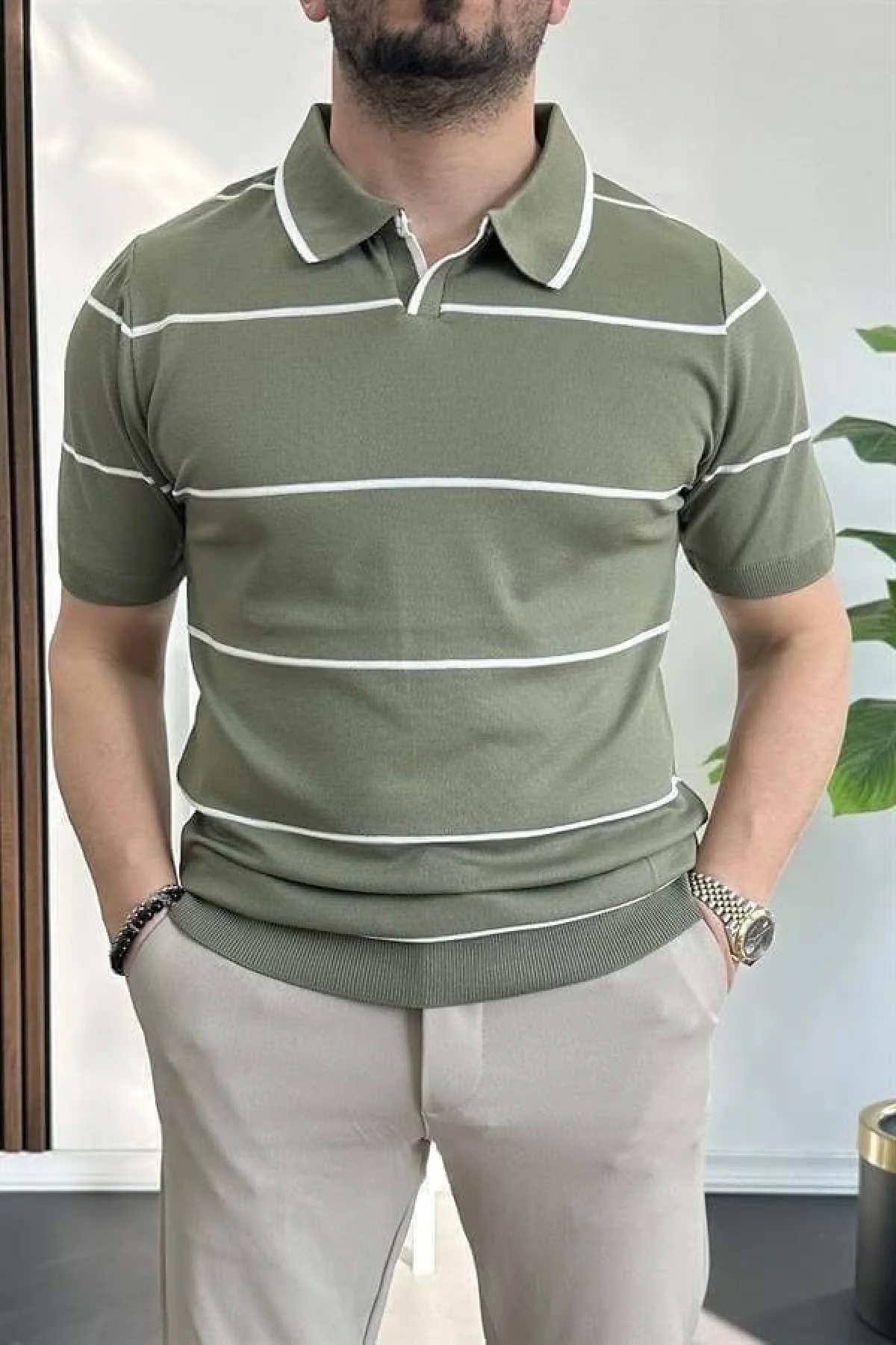Erkek Açık Yaka Yan Çizgili Tişört Yeşil Edw259