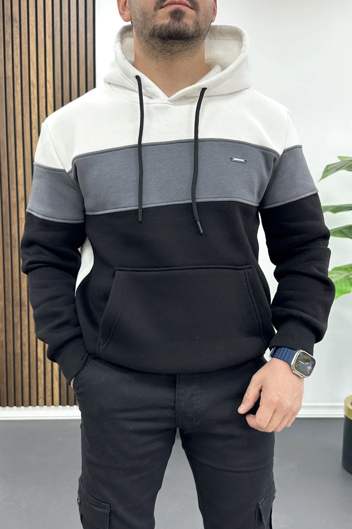 Erkek Slim Fit Renk Bloklu Kapüşonlu Sweatshirt Beyaz Edw438