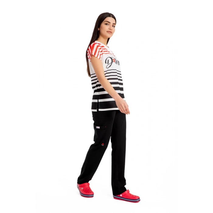 Scrubs cerrahi forma kadın tek üst mutlu doktorlar siyah