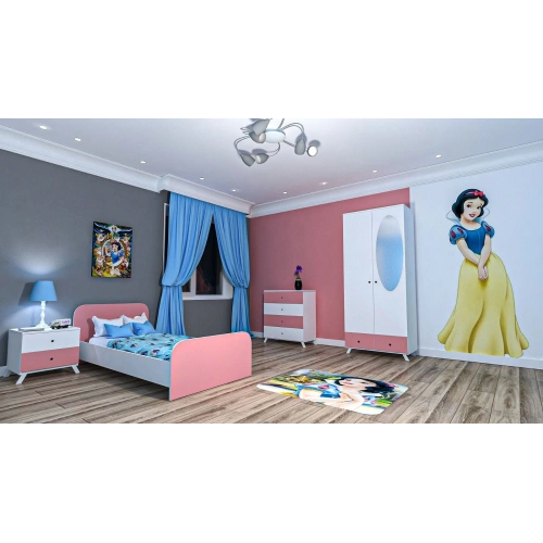 Almira Pembe Genç Odası Takımı