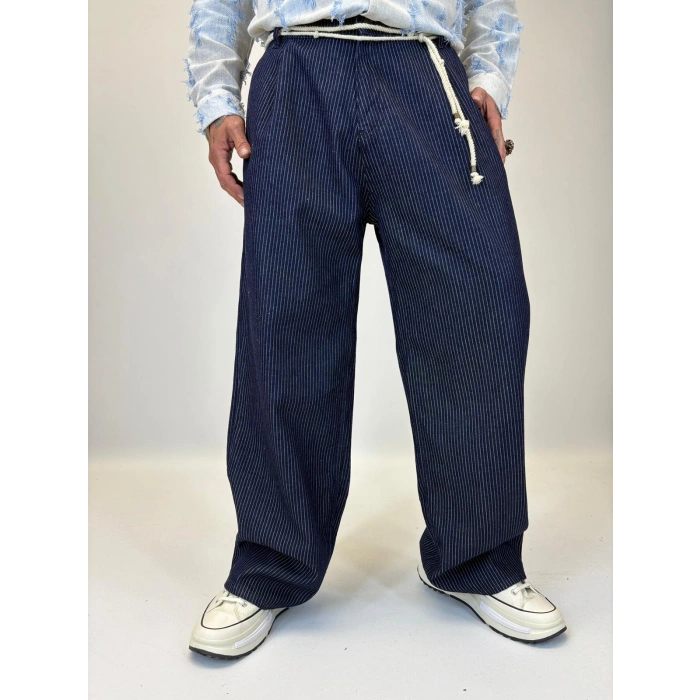 Çizgili Kuşak Detaylı Denim Pantolon