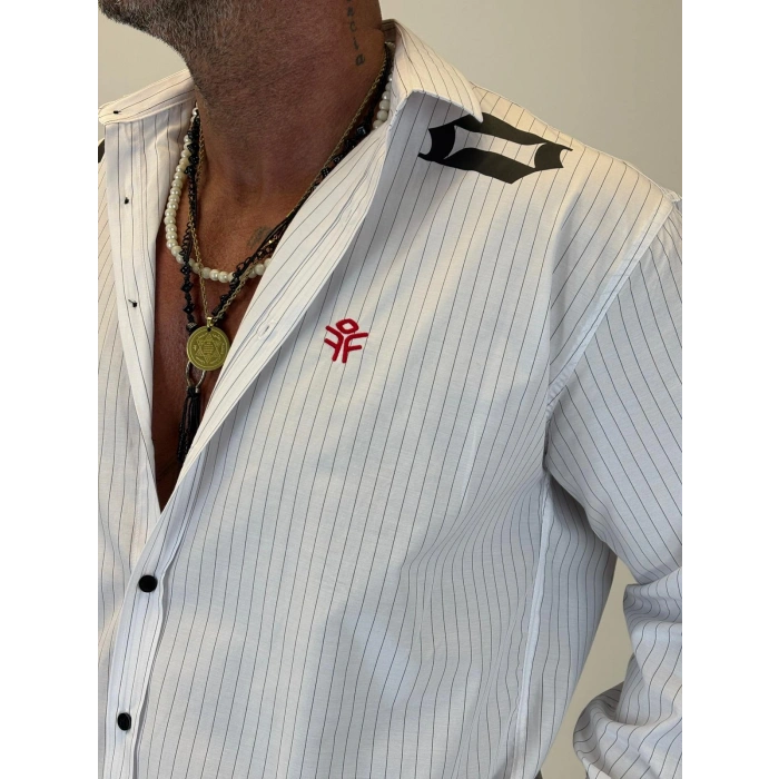 08 Baskılı Çizgili Gömlek Beyaz