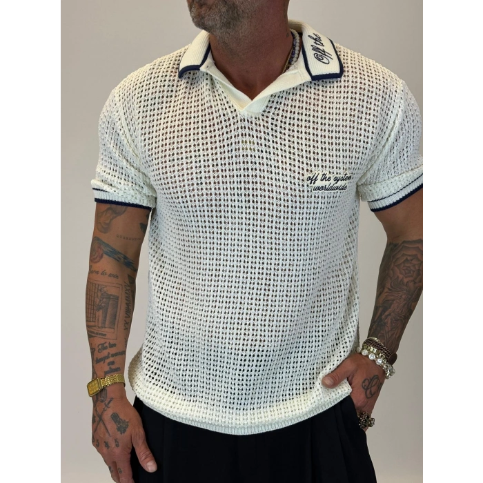 Triko Akrilik Yakası Nakış Detaylı Beyaz