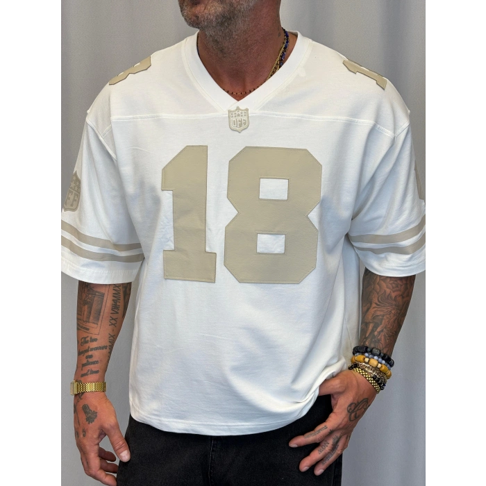 Derin Nakışlı Amerikan T-Shirt Beyaz