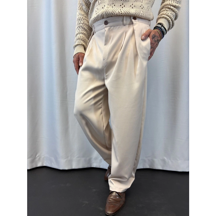 Double Kumaş Pileli Düğme Detaylı Pantolon Bej