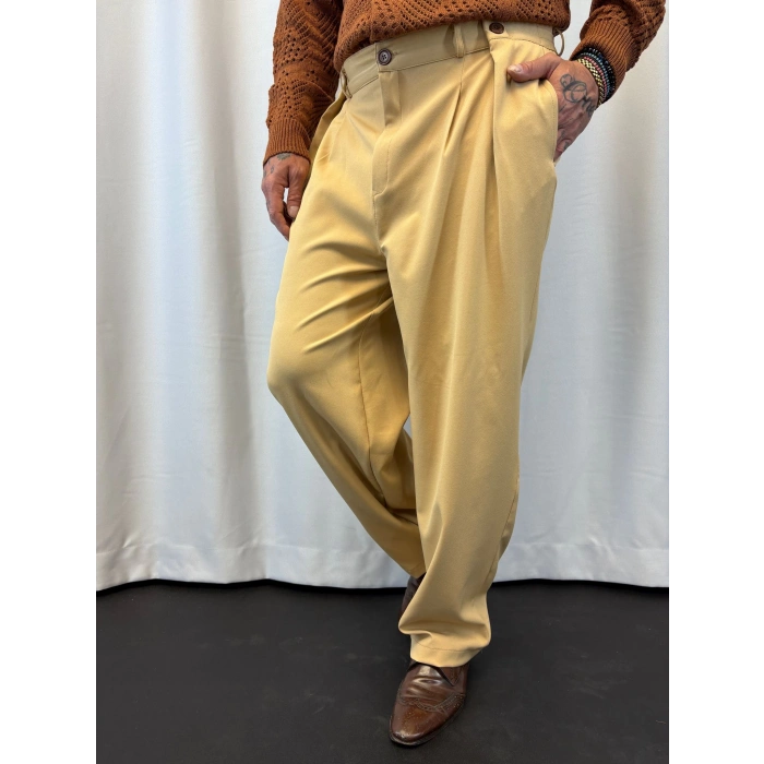 Double Kumaş Pileli Düğme Detaylı Pantolon Camel