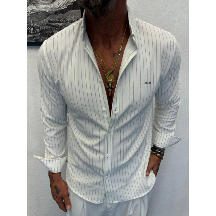 İnce Çizgili Pamuk Likralı Gömlek Beyaz
