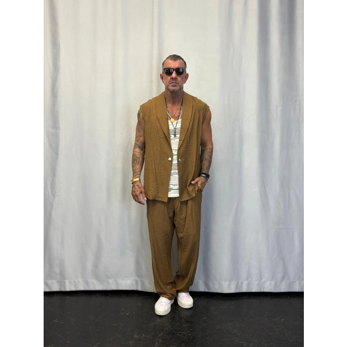 İpek Desenli Düğme Detaylı Takım Kahverengi