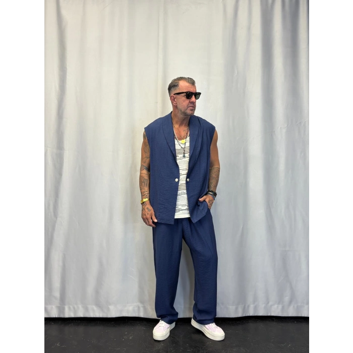 İpek Desenli Düğme Detaylı Takım Lacivert