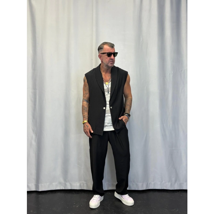 İpek Desenli Düğme Detaylı Takım Siyah