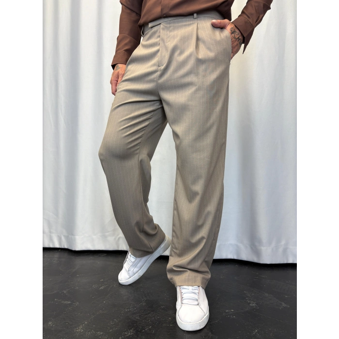 İtalyan Çizgili Pileli Pantolon Bej