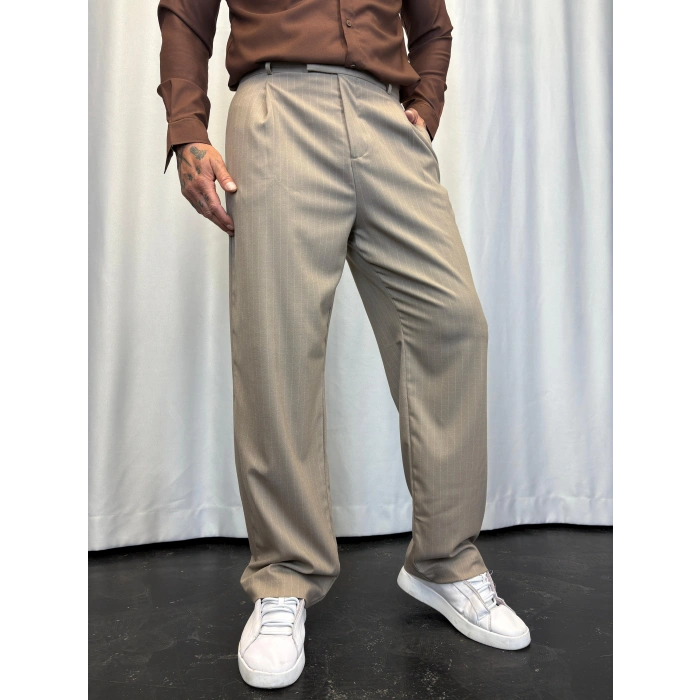 İtalyan Çizgili Pileli Pantolon Bej