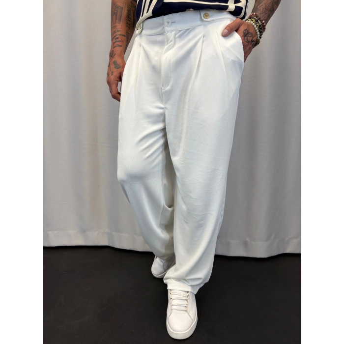 Krep Pileli Düğme Detaylı Pantolon Beyaz