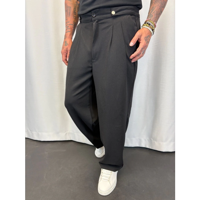 Krep Pileli Düğme Detaylı Pantolon Siyah