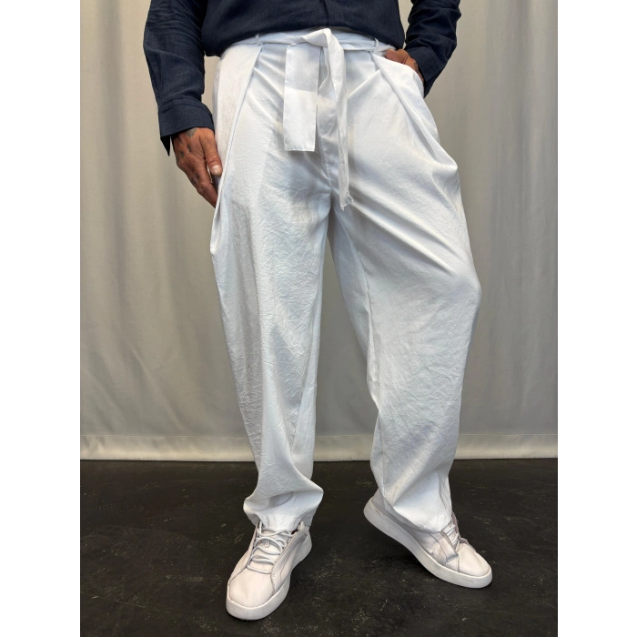 Modal Kumaş Geniş Pileli Pantolon Beyaz