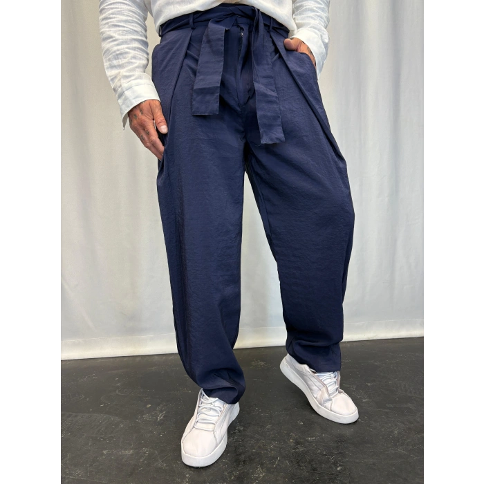 Modal Kumaş Geniş Pileli Pantolon Lacivert