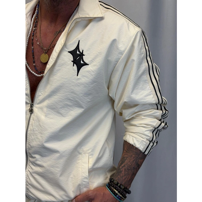 Powder Deri Nakış Detaylı Takım Beyaz