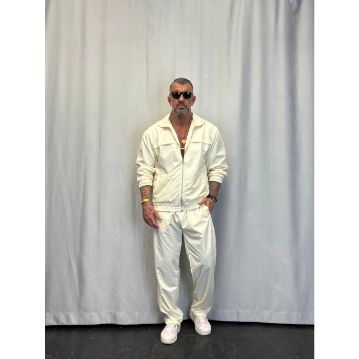 Powder Şerit Detaylı Takım Beyaz