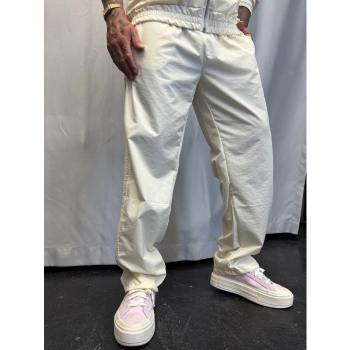 Powder Şerit Detaylı Takım Beyaz