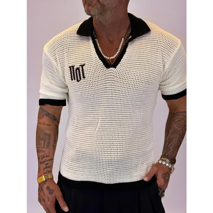 Triko Akrilik 99 V Yaka T-Shirt Beyaz - Siyah Yaka