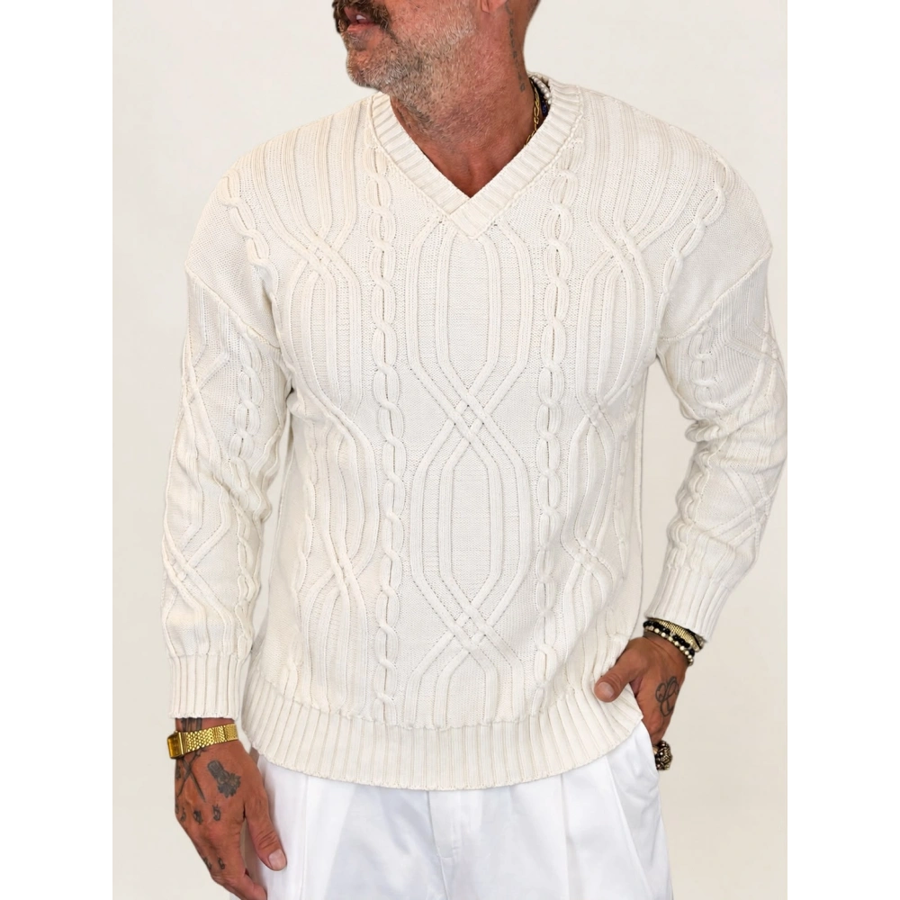 V-Line Cable Knit Kazak Ekru