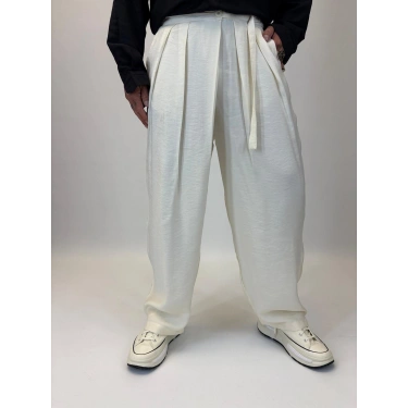 Organic Tesla Kemer Detaylı Pileli Pantolon Beyaz