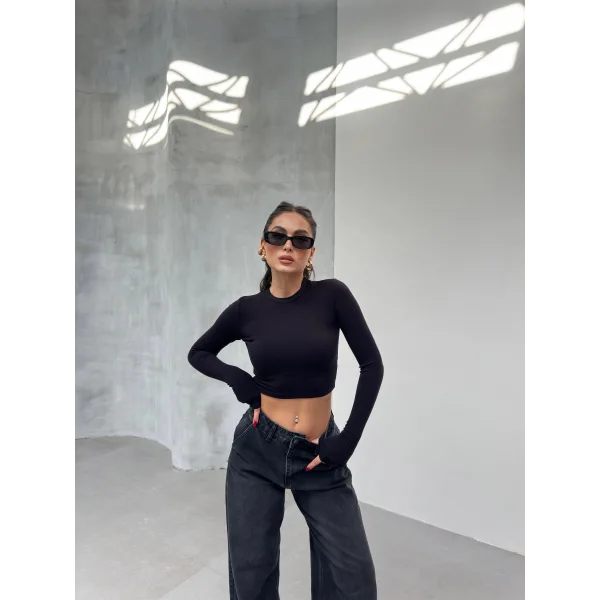 FESTA SİYAH UZUN KOLLU CROP BLUZ