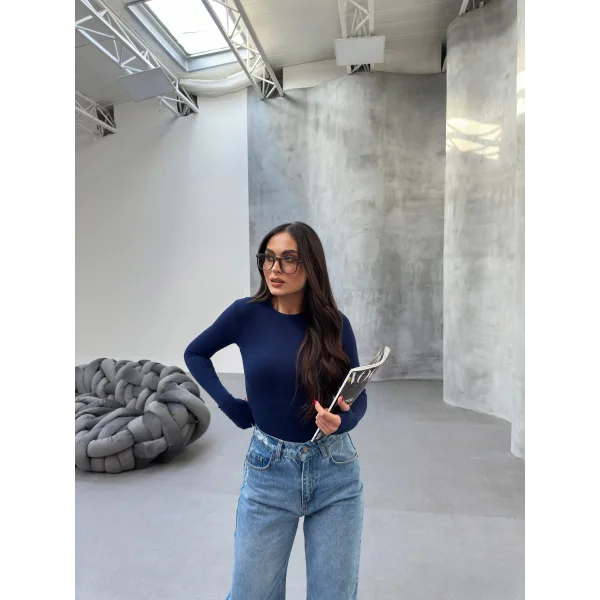 MORA LACİVERT PARMAK DETAYLI BLUZ