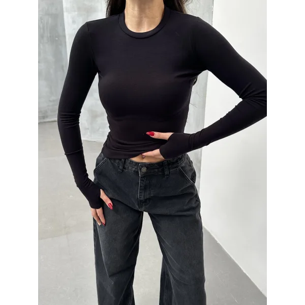 MORA SİYAH PARMAK DETAYLI BLUZ