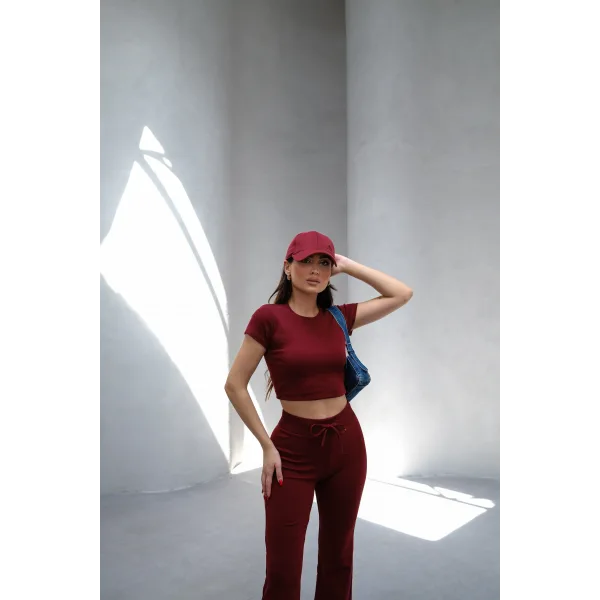 NOVA BORDO Y2K CROP TİŞÖRT VE İSPANYOL PAÇA TAYT TAKIM