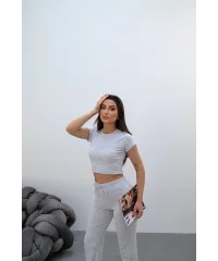 MİLA AÇIK GRİ Y2K CROP TİŞÖRT VE İSPANYOL PAÇA TAYT TAKIM