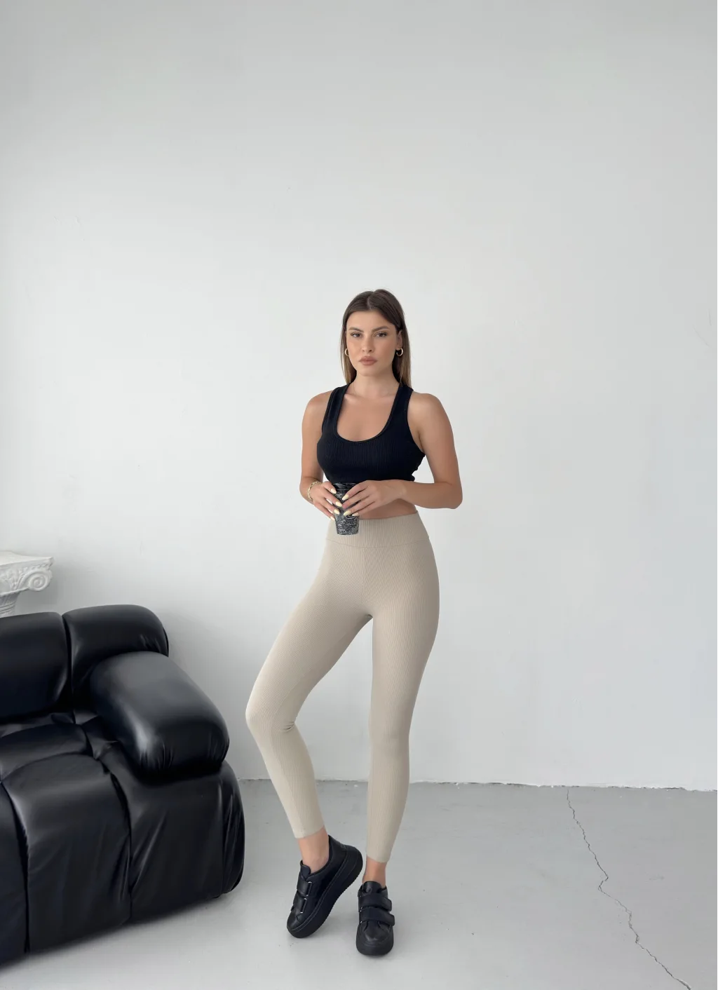 Onlaynda itoatkor porno tomosha qiling