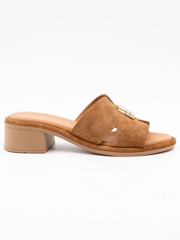 GOLD TOKA DETAY TOPUKLU SÜET DERİ TERLİK SİGARO