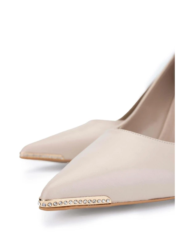 TAŞ DETAY RUGAN STİLETTO BEJ