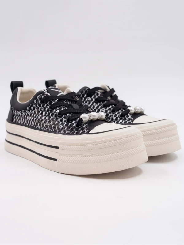 GÜMÜŞ DETAYLI KADIN SNEAKER SİYAH