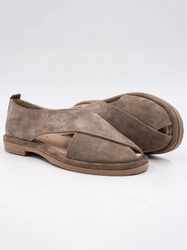 Çapraz Bantlı Süet Deri Sandalet VİZON