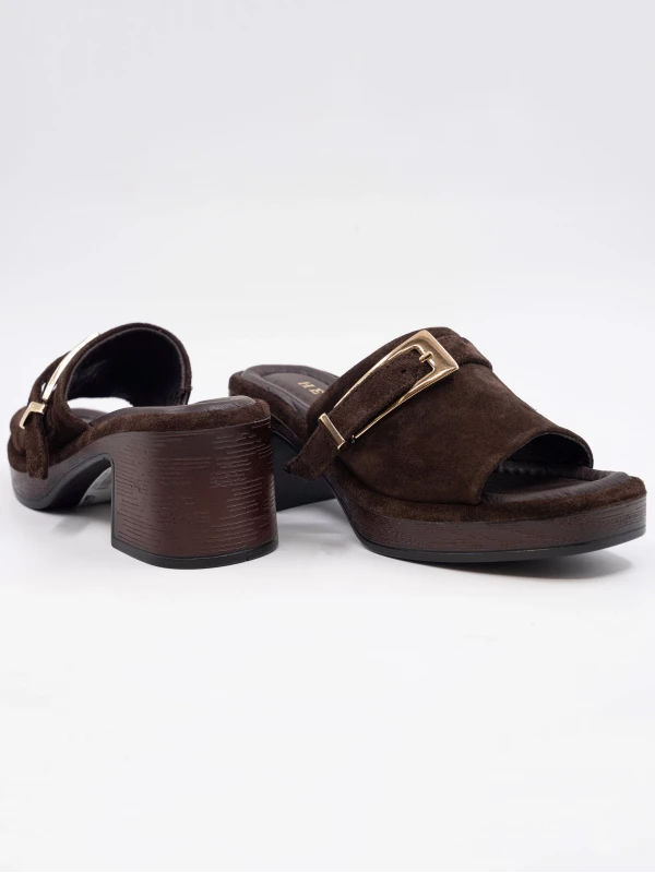 TOPUKLU SÜET DERİ TERLİK KAHVE