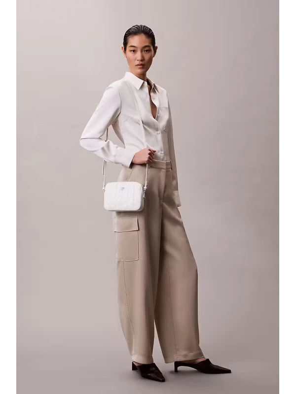 Calvin Klein Quılted Double Zıp Camera Bag BEYAZ