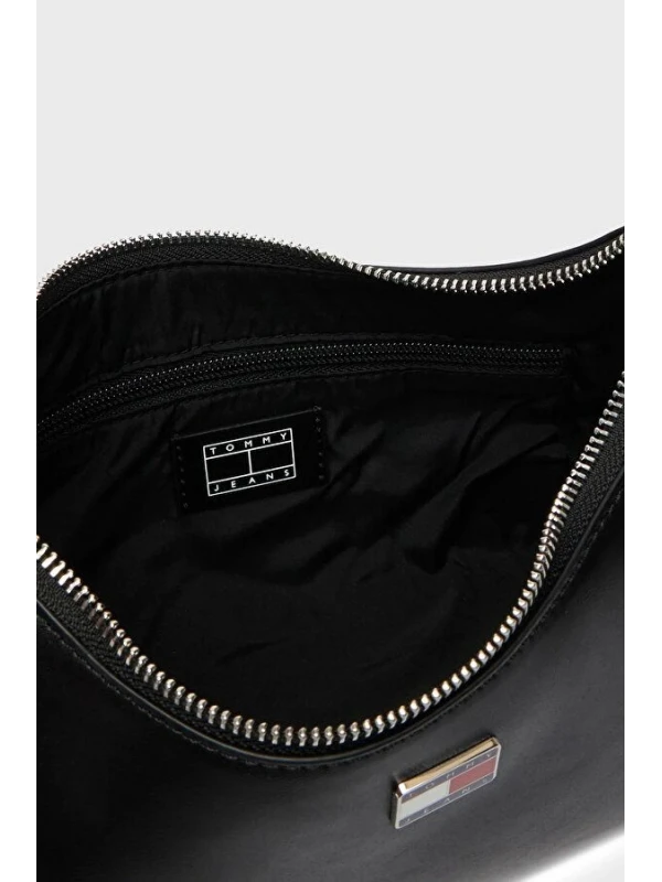 Tommy Hilfiger Cıty Charm Shoulder Bag SİYAH