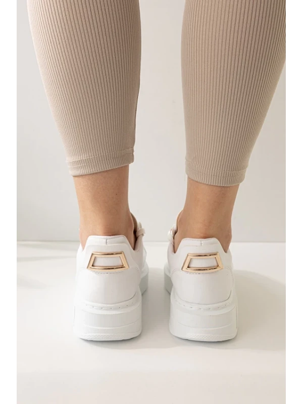 GOLD AKSESUARLI SNEAKER