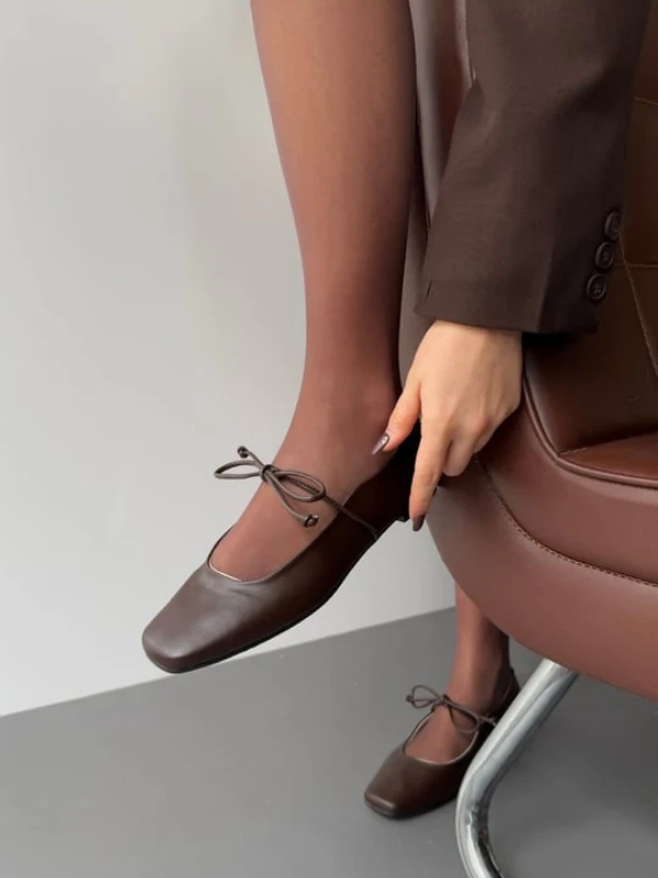 BAĞLI KÜT BURUN BABET KAHVE