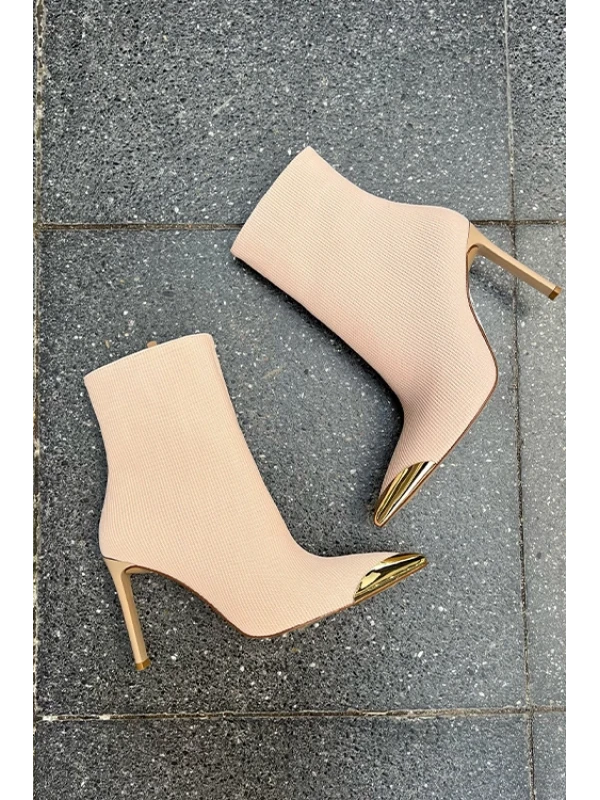 METAL DETAYLI TOPUKLU BOT KREM