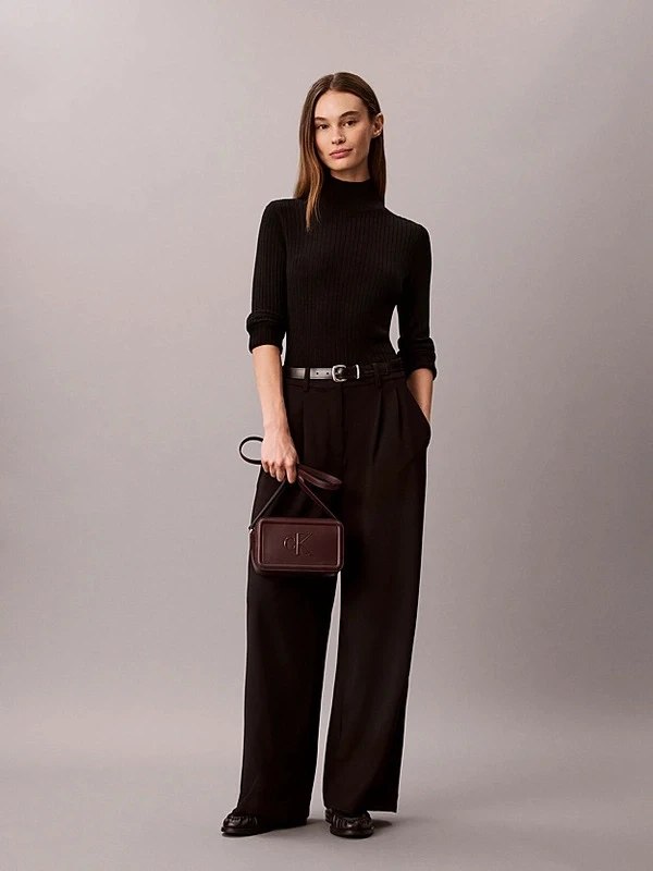 Calvin Klein Bold Camera Bag BORDO