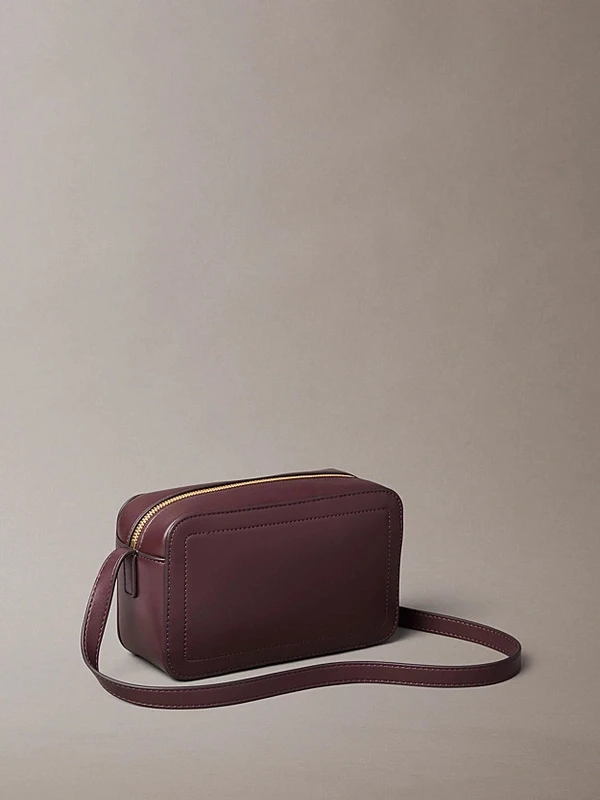 Calvin Klein Bold Camera Bag BORDO
