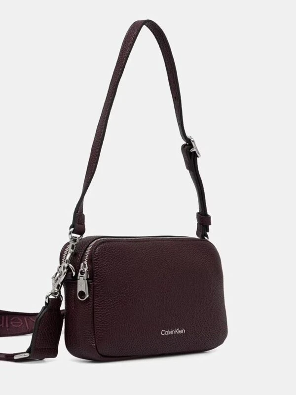 Calvin Klein Monogram Baskılı Dokulu Çanta BORDO