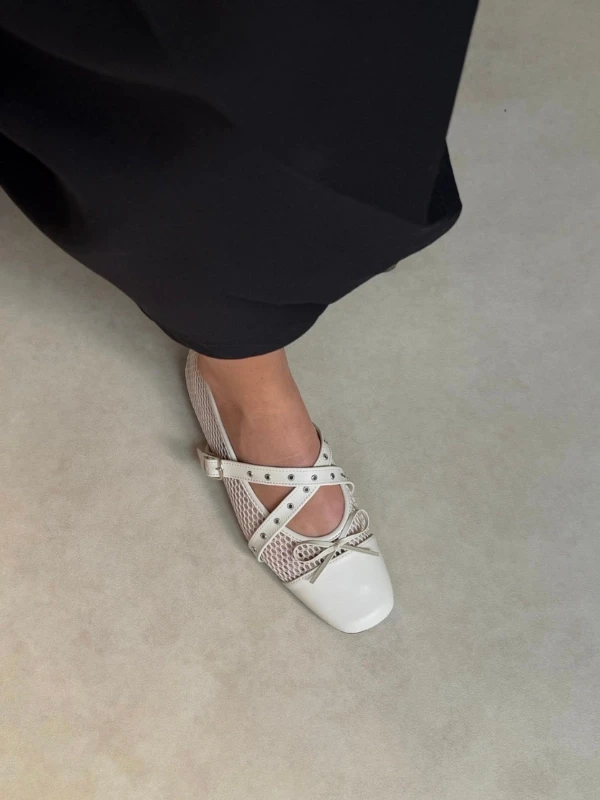 ÇAPRAZ BANTLI FİLELİ BABET KREM