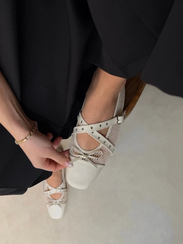 ÇAPRAZ BANTLI FİLELİ BABET KREM