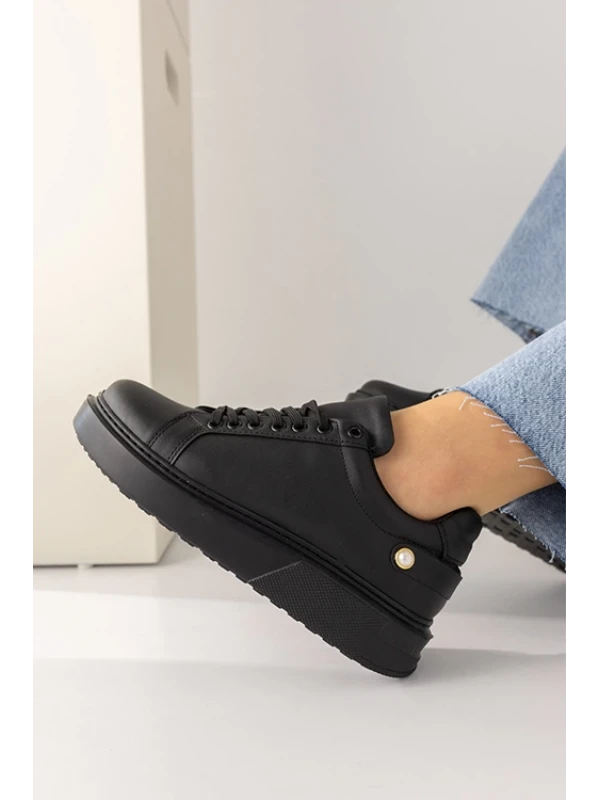 İNCİ DETAYLI SNEAKER SİYAH